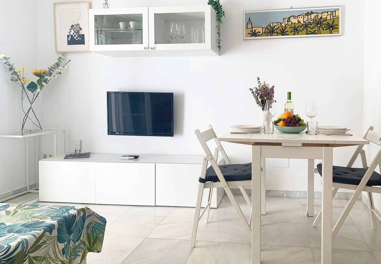 Apartamento en Málaga - Premium Rosón - MálagadeVacaciones