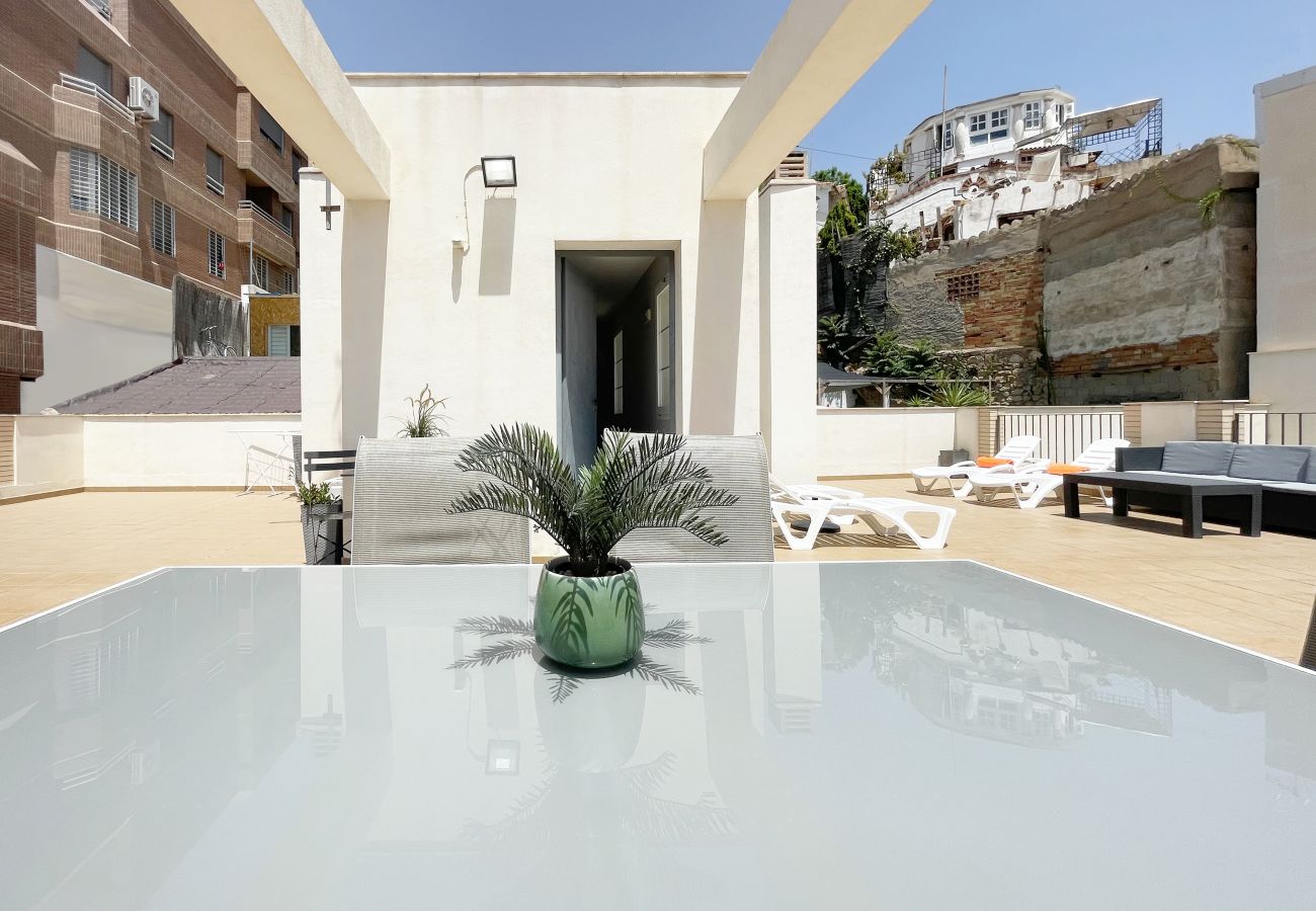 Apartamento en Málaga - Premium Rosón - MálagadeVacaciones